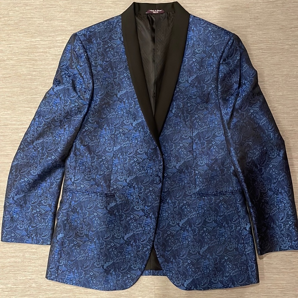 MOD Mark of Distinction blue paisley tuxedo jacket, various sizes